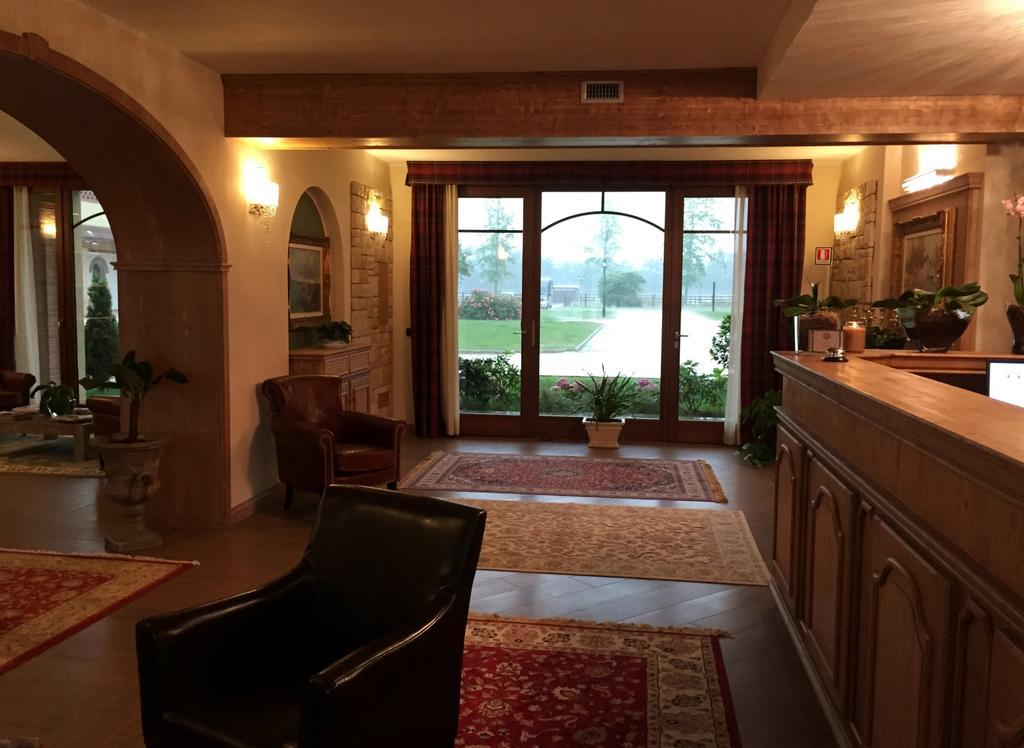 Agriturismo Il Boschetto Ornago ภายนอก รูปภาพ
